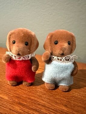 Calico Critters Chocolate Lab Baby Twins
